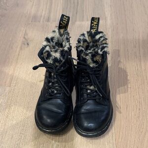 Dr. Martens Black Leopard Fur Kids Boots 10C